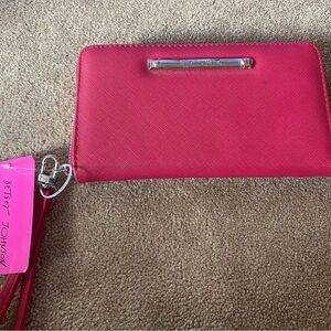 Elegant Fuchsia Betsey Johnson Wrislet